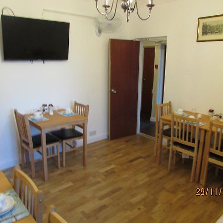 Charlotte Guest House Weymouth Bagian luar foto
