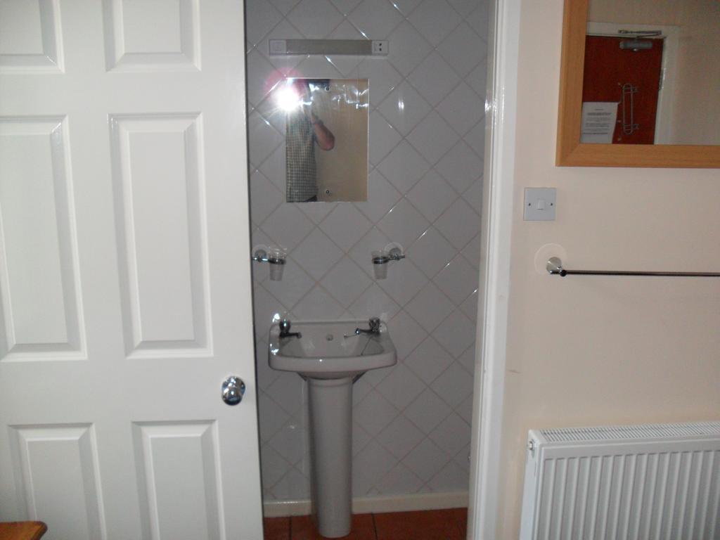 Charlotte Guest House Weymouth Bagian luar foto