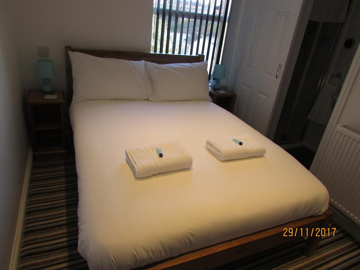 Charlotte Guest House Weymouth Bagian luar foto
